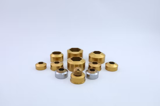 Matrice di rifilatura per matrice per intestazione a freddo di dispositivi di fissaggio a bullone esagonale